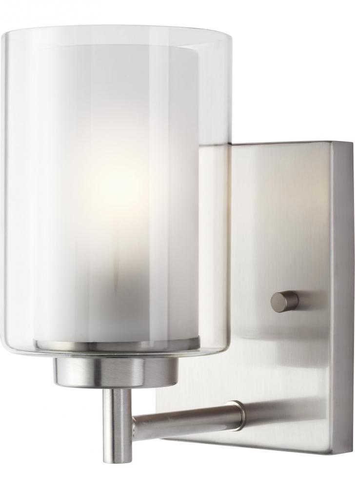 Elmwood Park One Light Wall / Bath Sconce